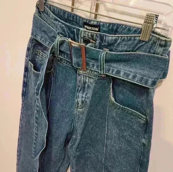 NWT Momokrom Nasty Gal Keep Up Belted Medium Wash High Waisted Blue Jeans $58 - Picture 7 of 15